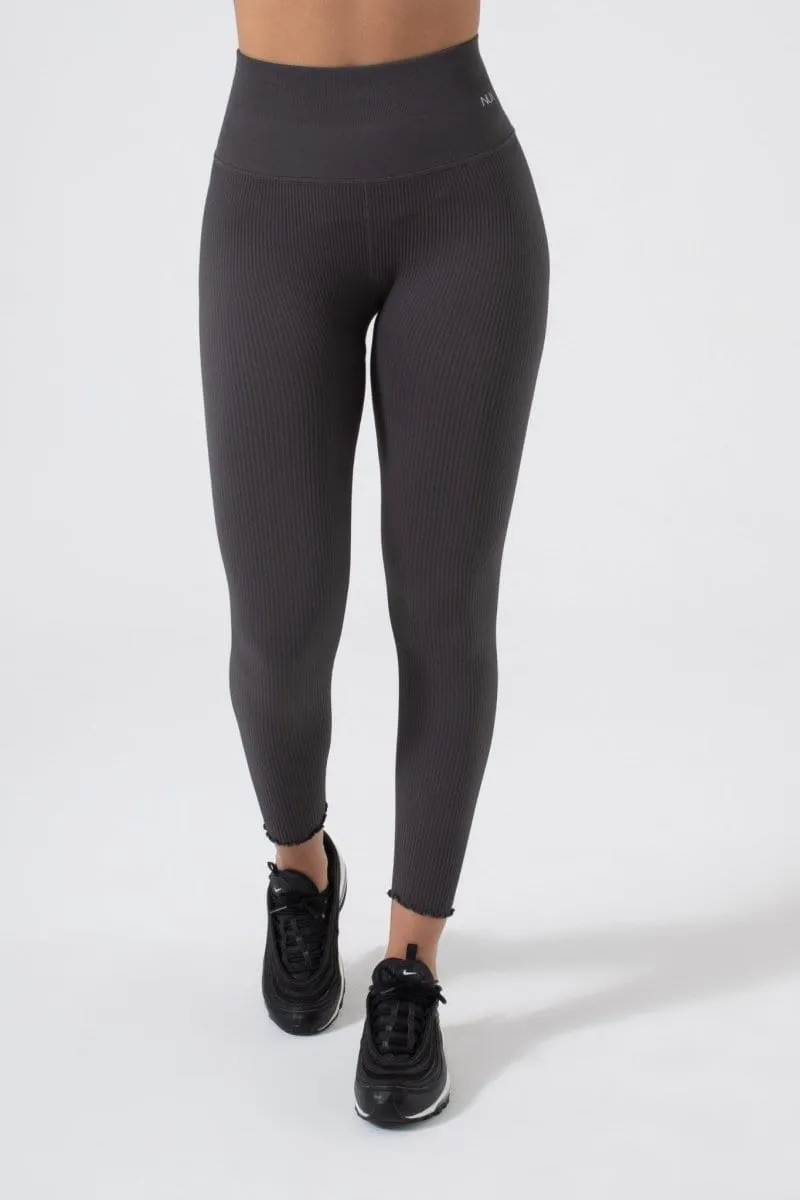 For The Frill 7/8 Legging