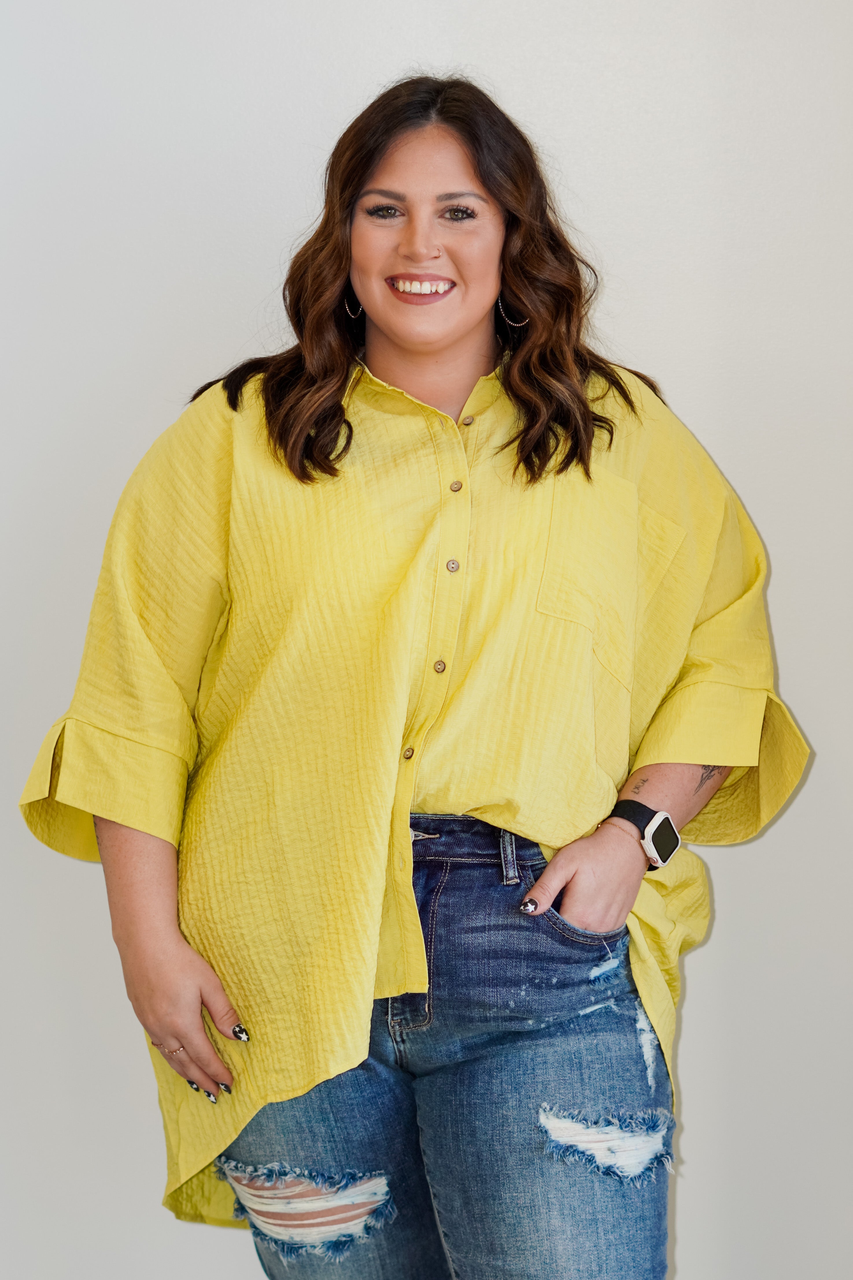 Gigi Lush Golden Kiwi Button Up