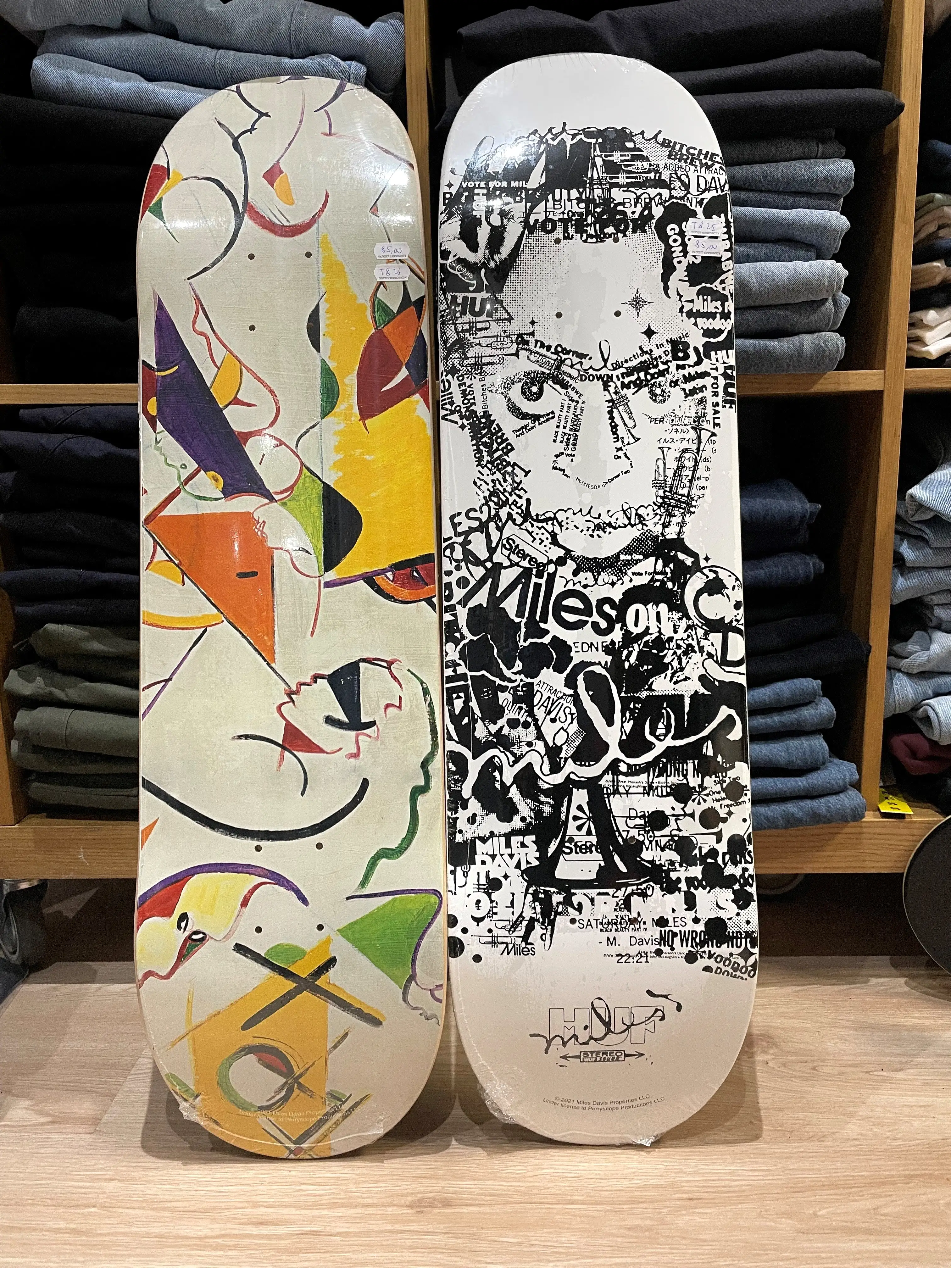 HUF x MILES DAVIS DECK SELF-PORTRAIT 8.25 CREAM