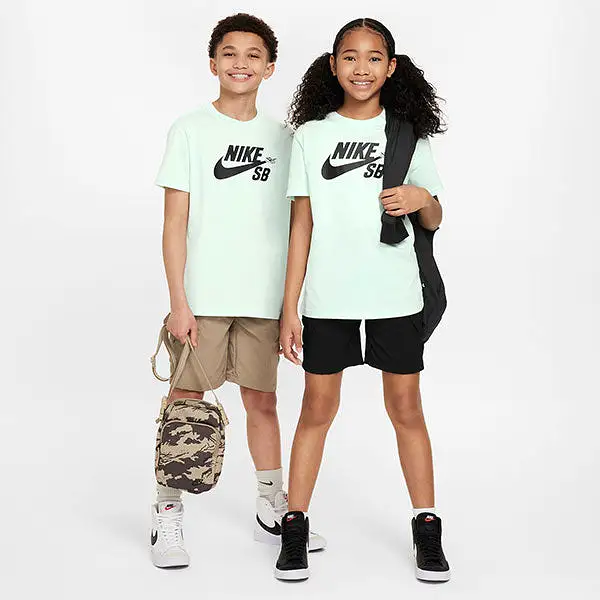 Nike SB NSW SB Logo Big Kids Tee Barely Green