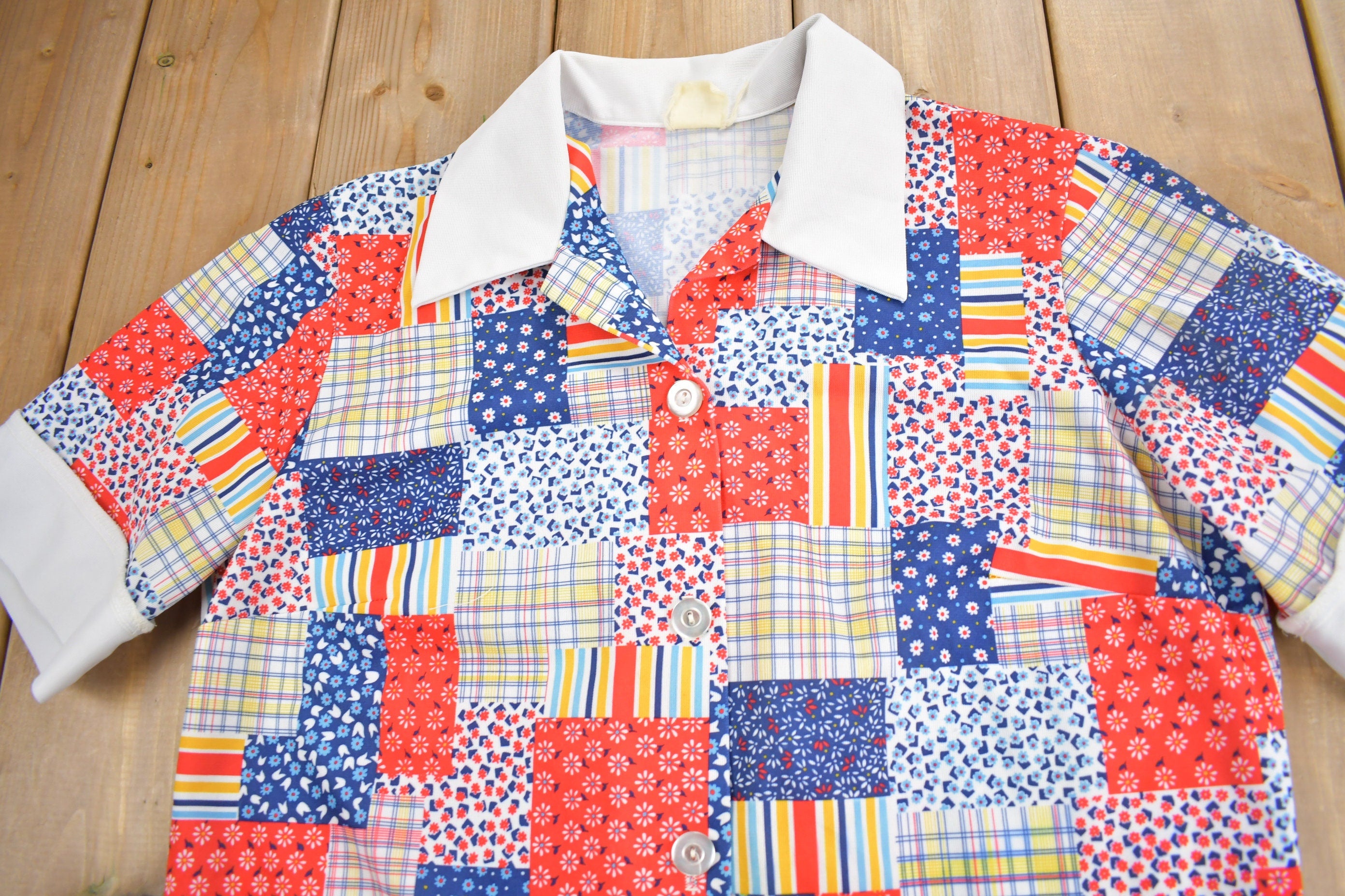 Vintage 1960s Patchwork Button Up Short Sleeve Polyester Shirt / True Vintage / Dagger Collar / Retro Menswear / 1960s Fashion /